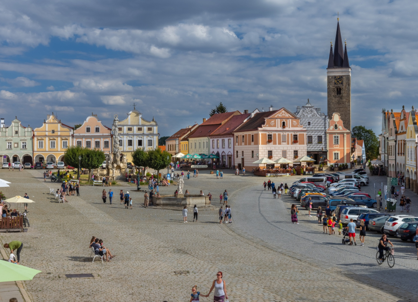 Shlédněte na Telč z výšky