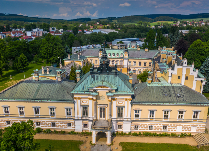 SVĚTLÁ NAD SÁZAVOU chateau